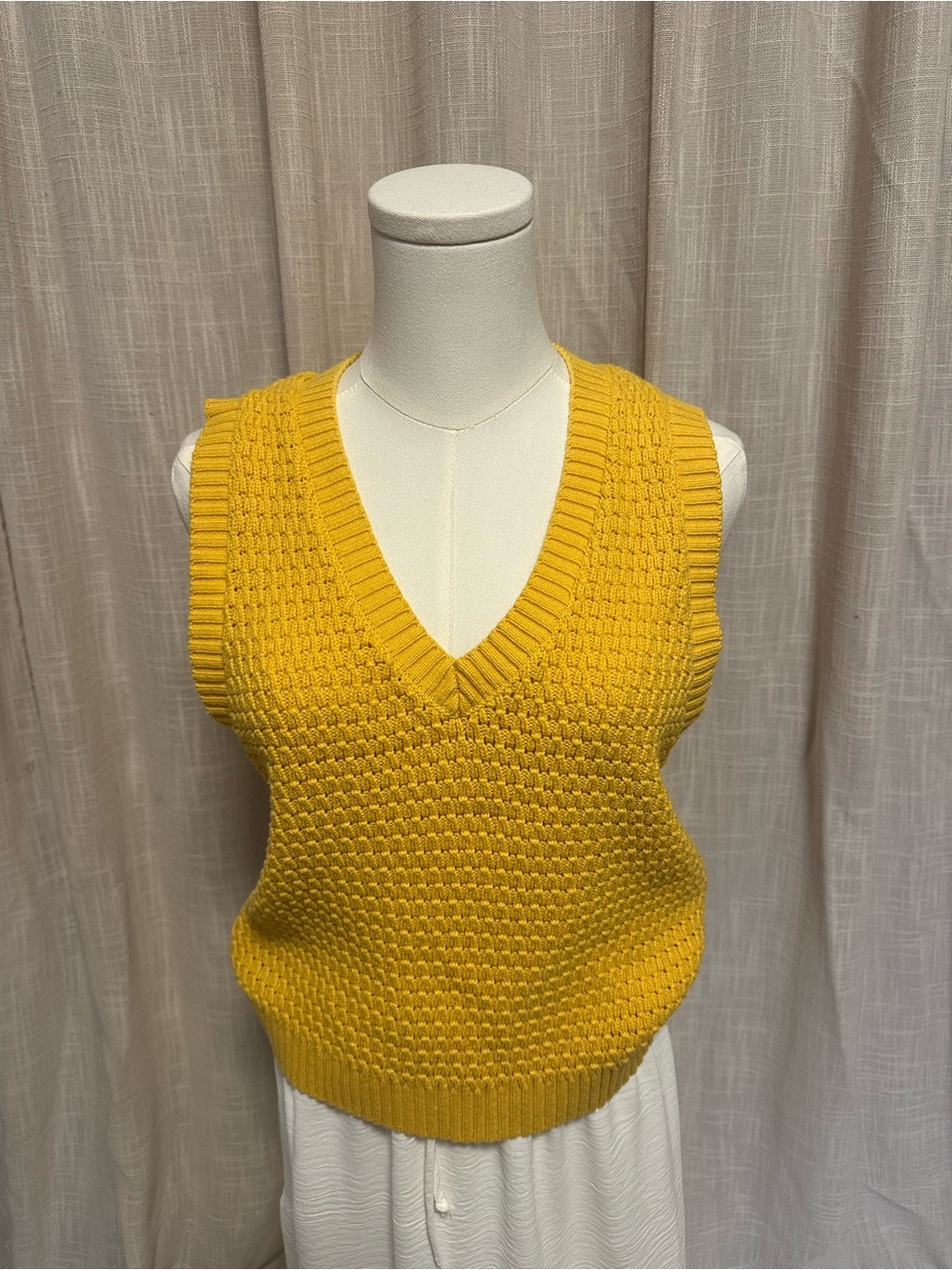 Forever 21 Yellow V-Neck Knit Sweater Vest